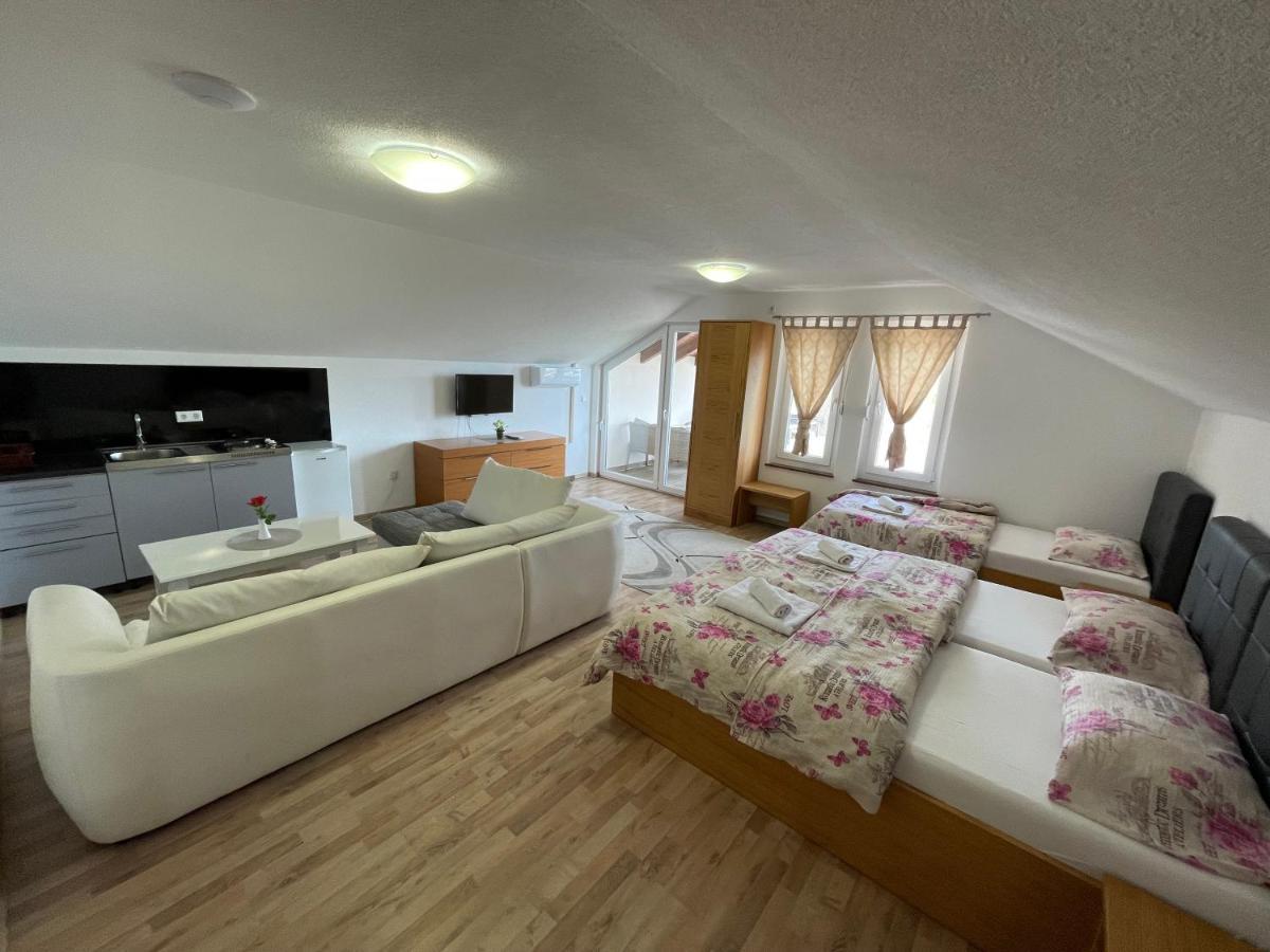 Villa Maja Bihać 外观 照片