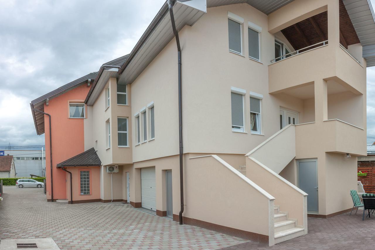 Villa Maja Bihać 外观 照片